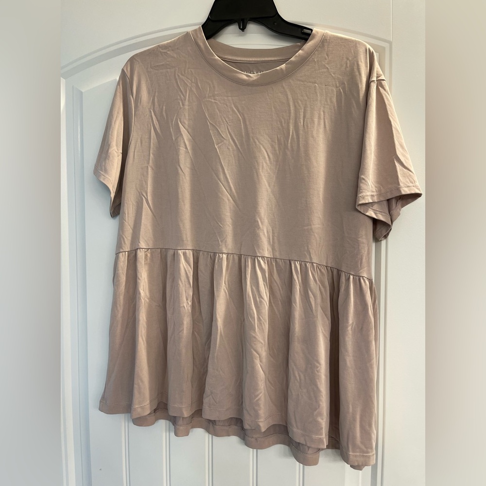 AMERICAN EAGLE Baby Doll Short Sleeve Top baby pink color size large